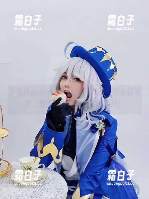 下载Messie Huang高清让·巴尔泳装写真，感受她的自信与美丽瞬间！